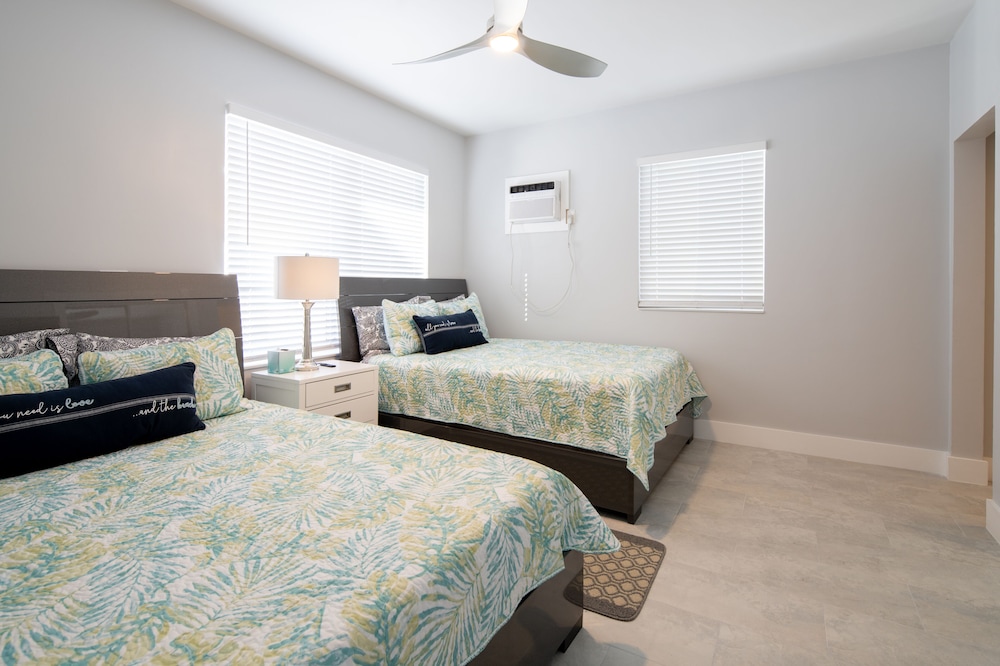 Deluxe Condo