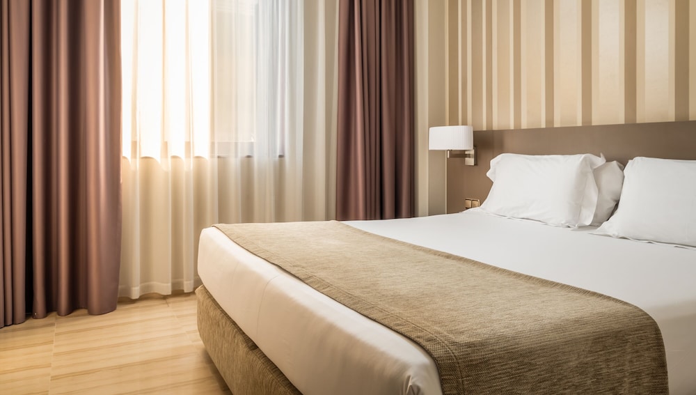 Double Room - Photo 4