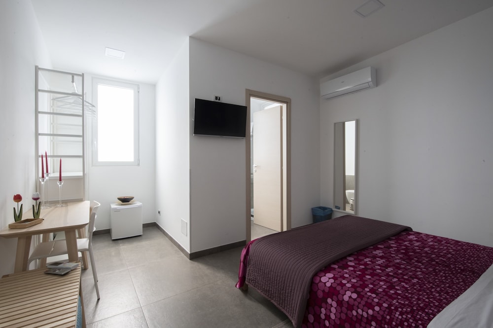Deluxe Double Room, Patio, Garden View photo 1
