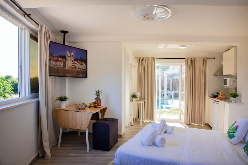 Premium Studio, Terrace (11)