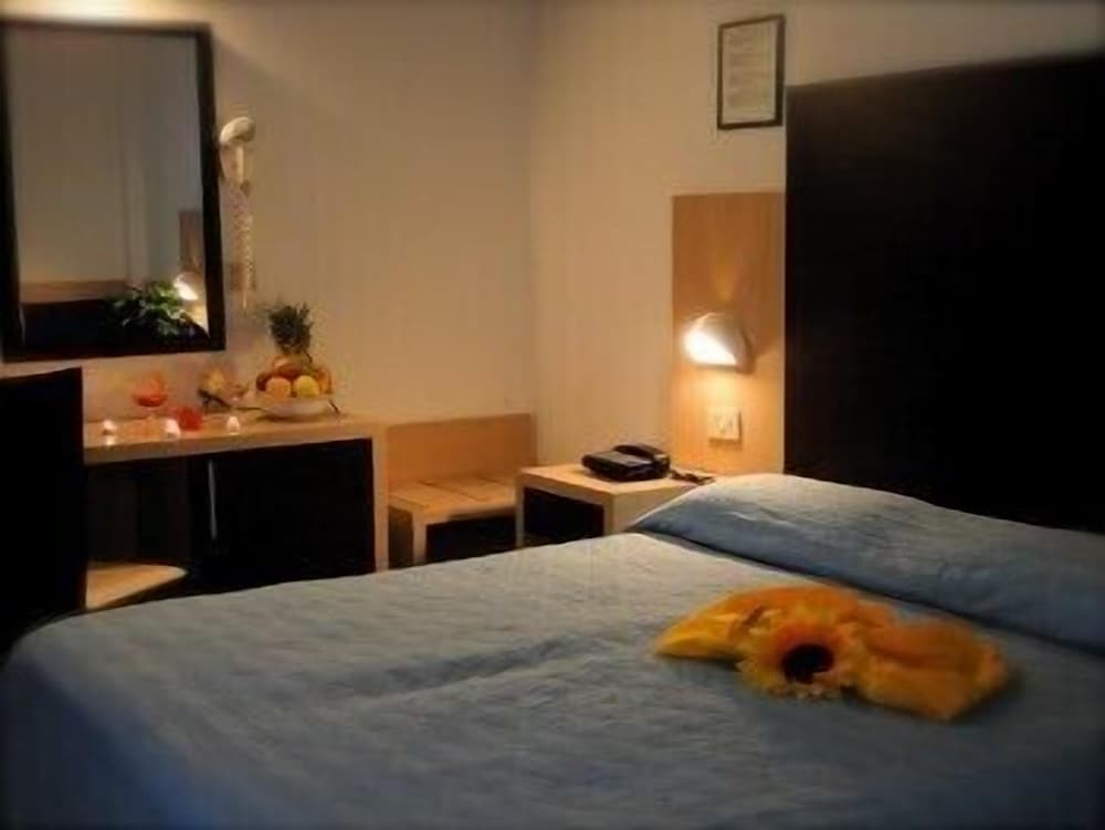 Double Room Single Use, Balcony photo 2