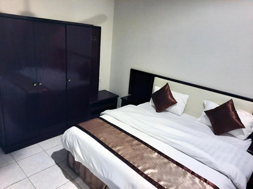 Deluxe Room - Photo 1