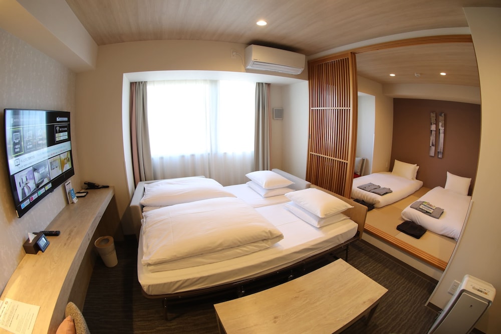 Japanese Style Twin Room (4 People Use) - Photo 2