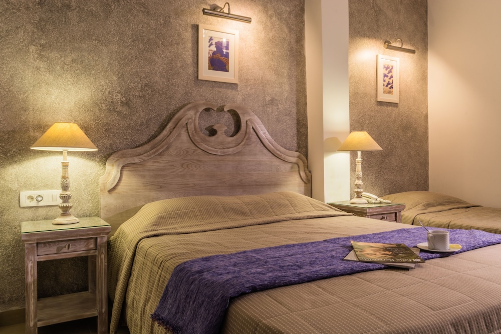 Standard Room - Photo 2