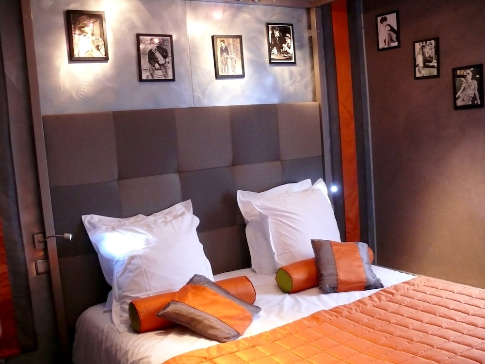 Superior Double Room (Les Temps Modernes) photo 1