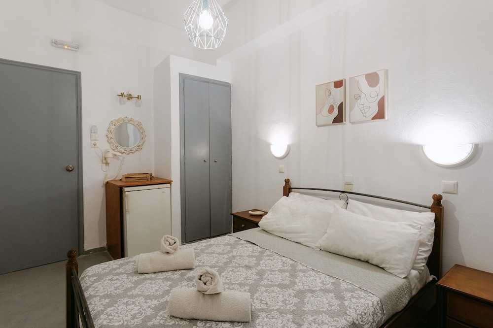 Standard Double Room, City View