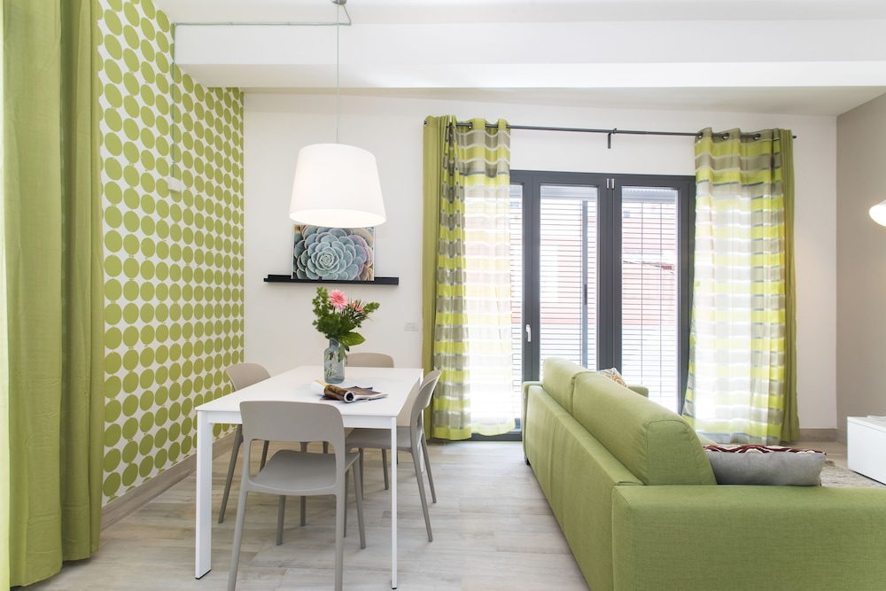 Honeymoon Apartment, 1 Bedroom, Ground Floor photo 2