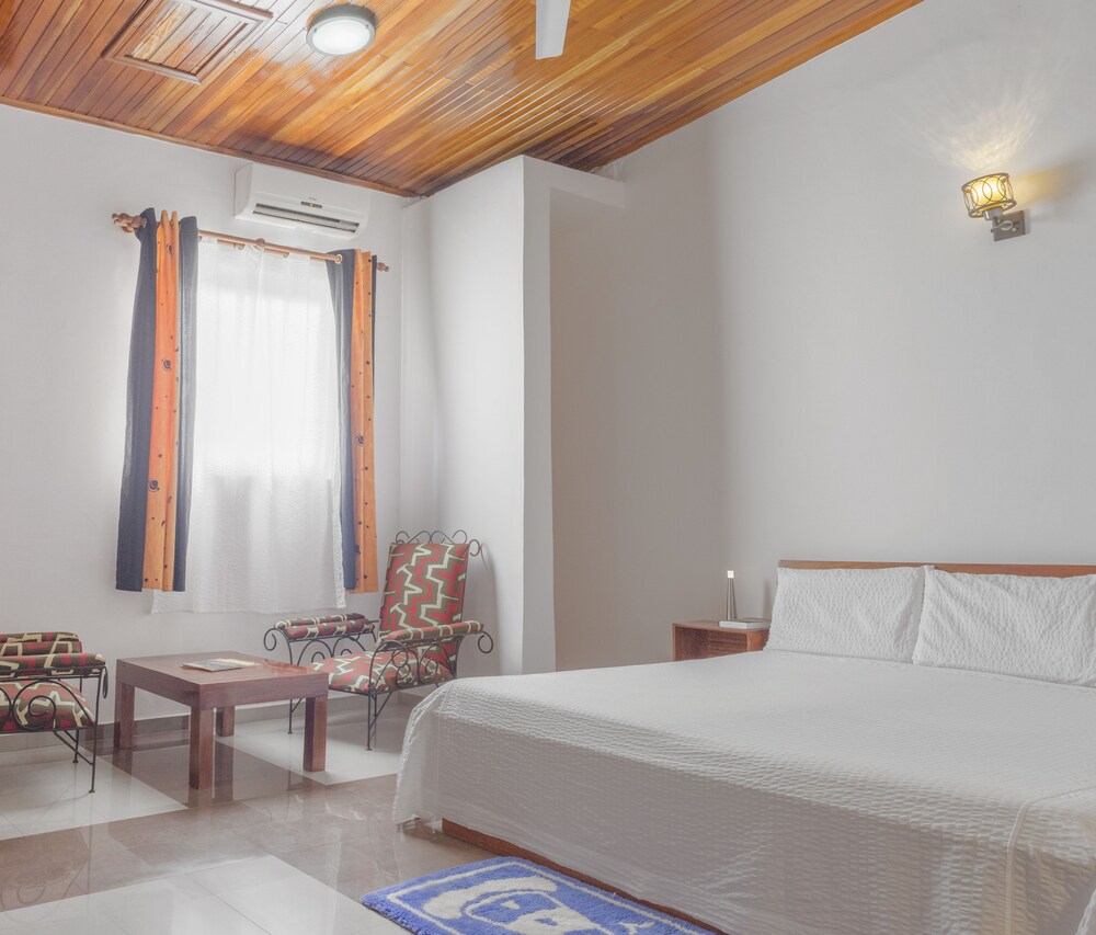 Executive Suite, City View, Executive Level