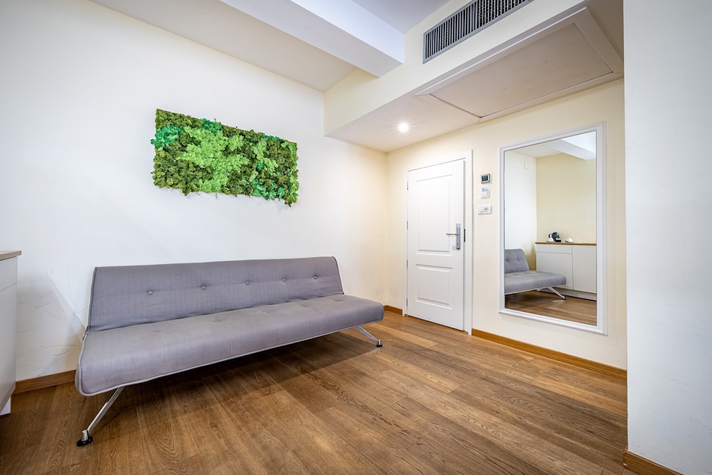 Superior Double Room - Photo 10