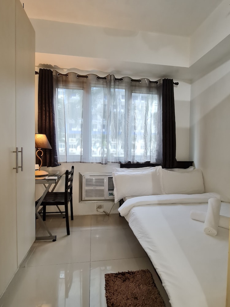 Apartment, 1 Bedroom - Photo 31