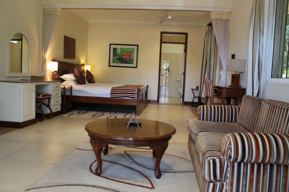 Standard Double Room, 1 King Bed, Garden View, Garden Area photo 1