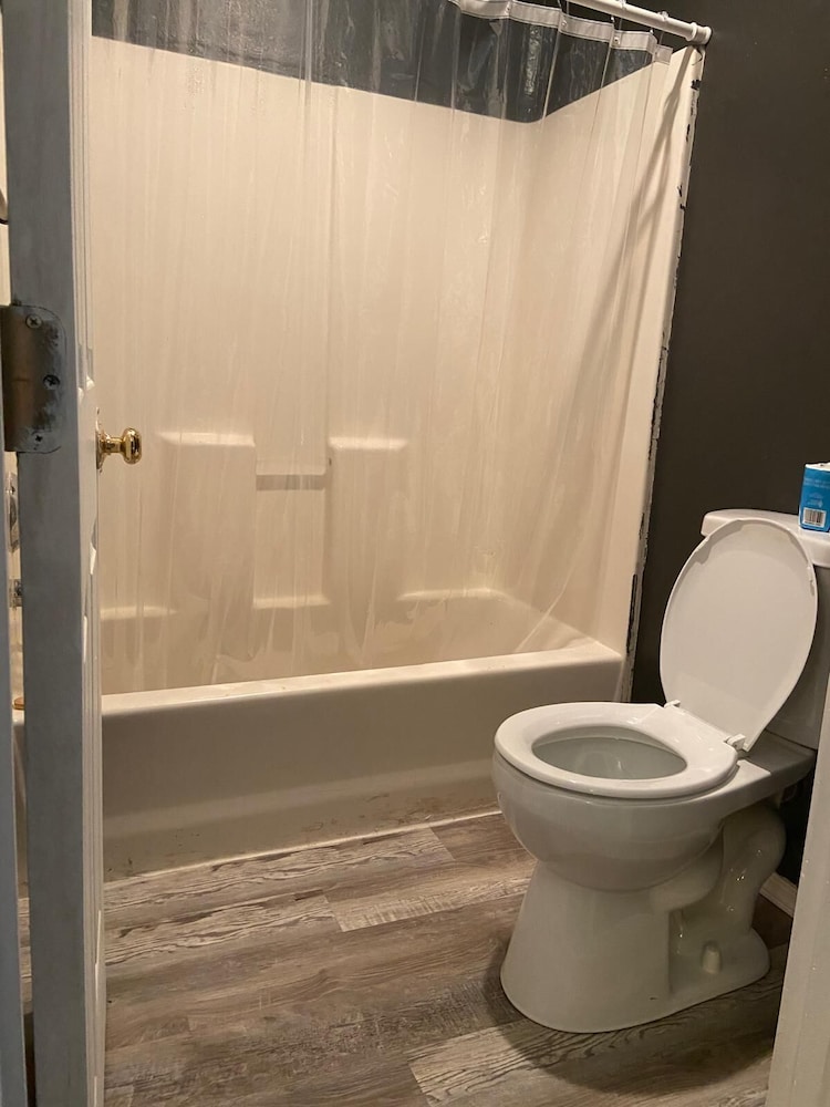 Basic Single Room
