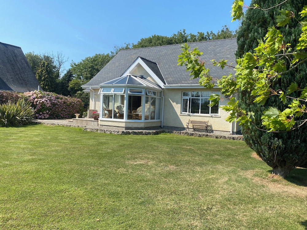 Cottage photo 2