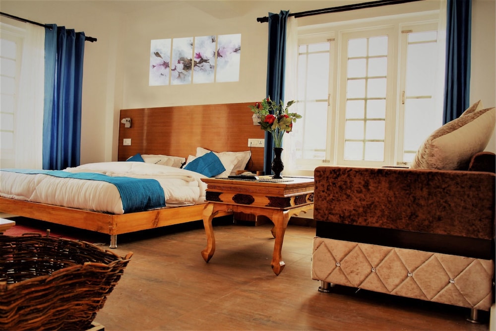 Luxury Room photo 1