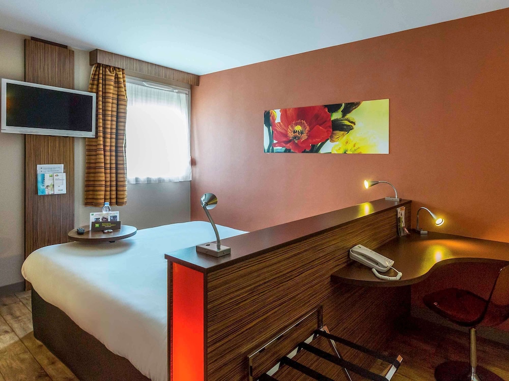Standard Room, 1 Double Bed - Photo 13