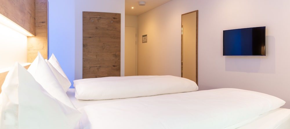 Comfort Double Or Twin Room photo 2