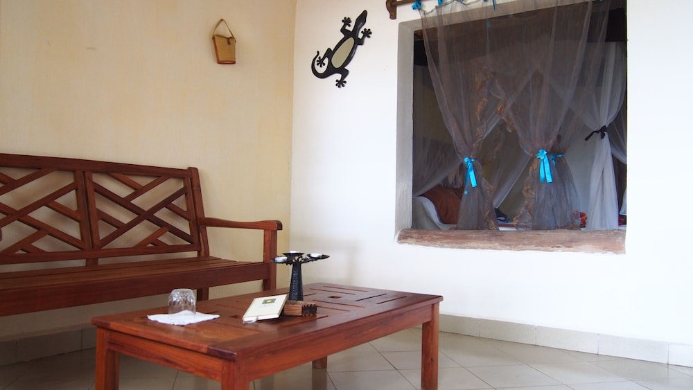 Triple Room, Ocean View photo 2