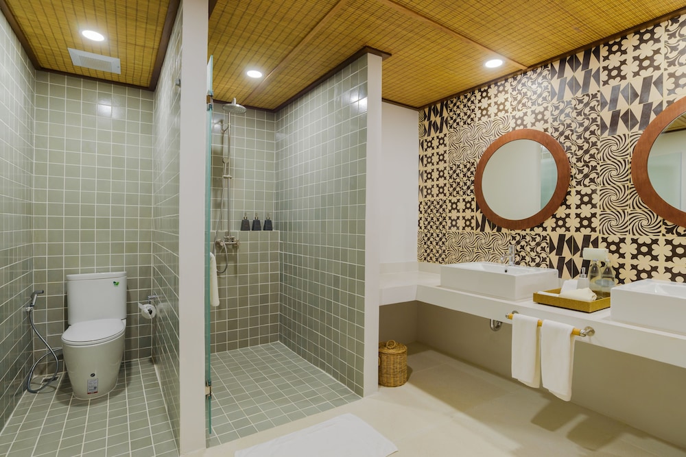Deluxe Villa, 1 Bedroom, Pool View, Poolside - Photo 13