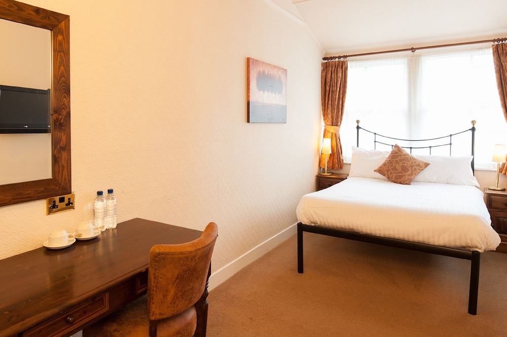Standard Double Room - Photo 2