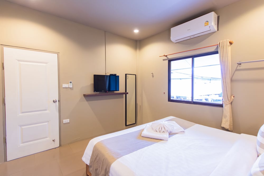 3 Bedroom Seaview
