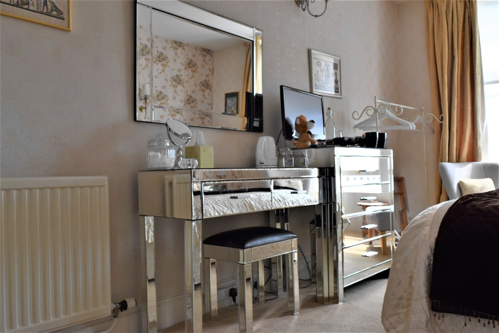 Luxury Double Room, Ensuite, Sea View photo 3
