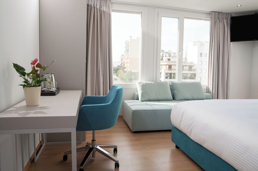 Deluxe Double or Twin Room, Acropolis View