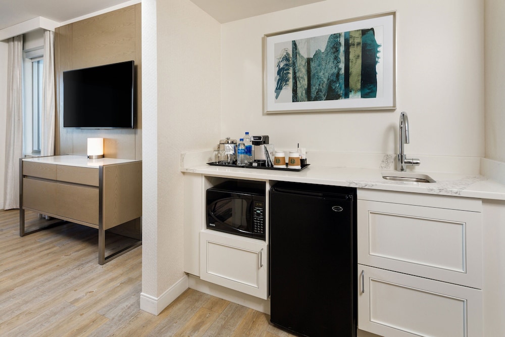 Deluxe Suite, 1 Bedroom photo 2