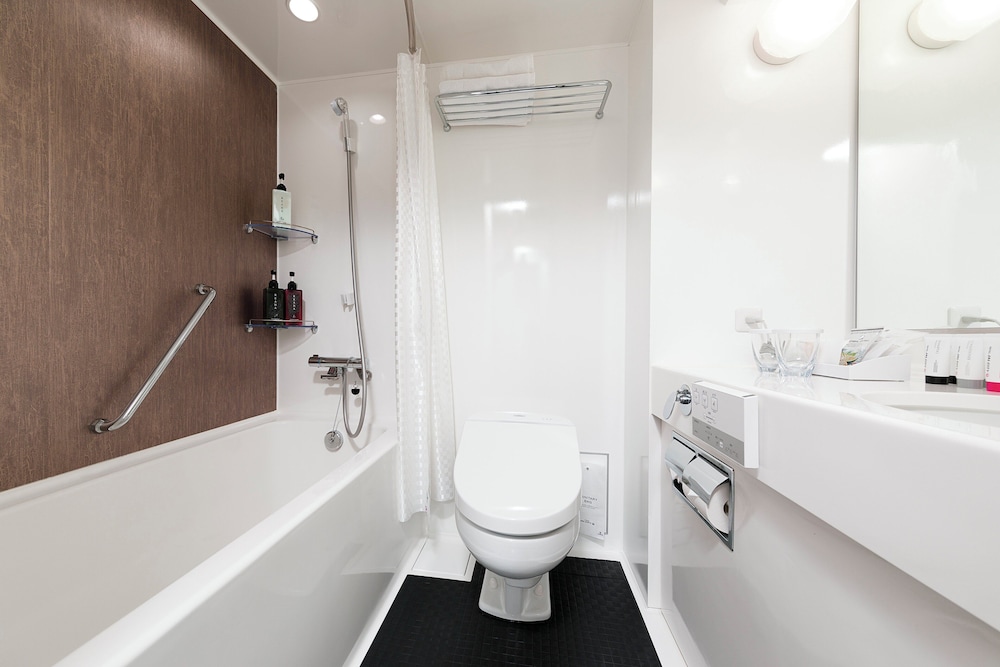 High Floor Double Room,Non Smoking - Photo 3