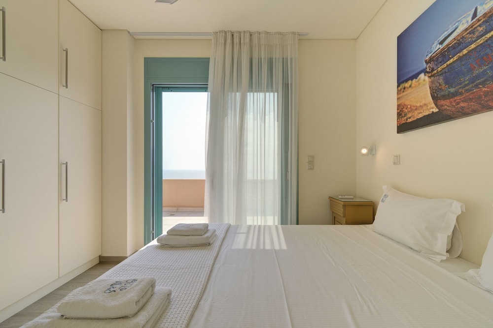 Ouzo Panoramic Houses 2, with private pool, Foto 13