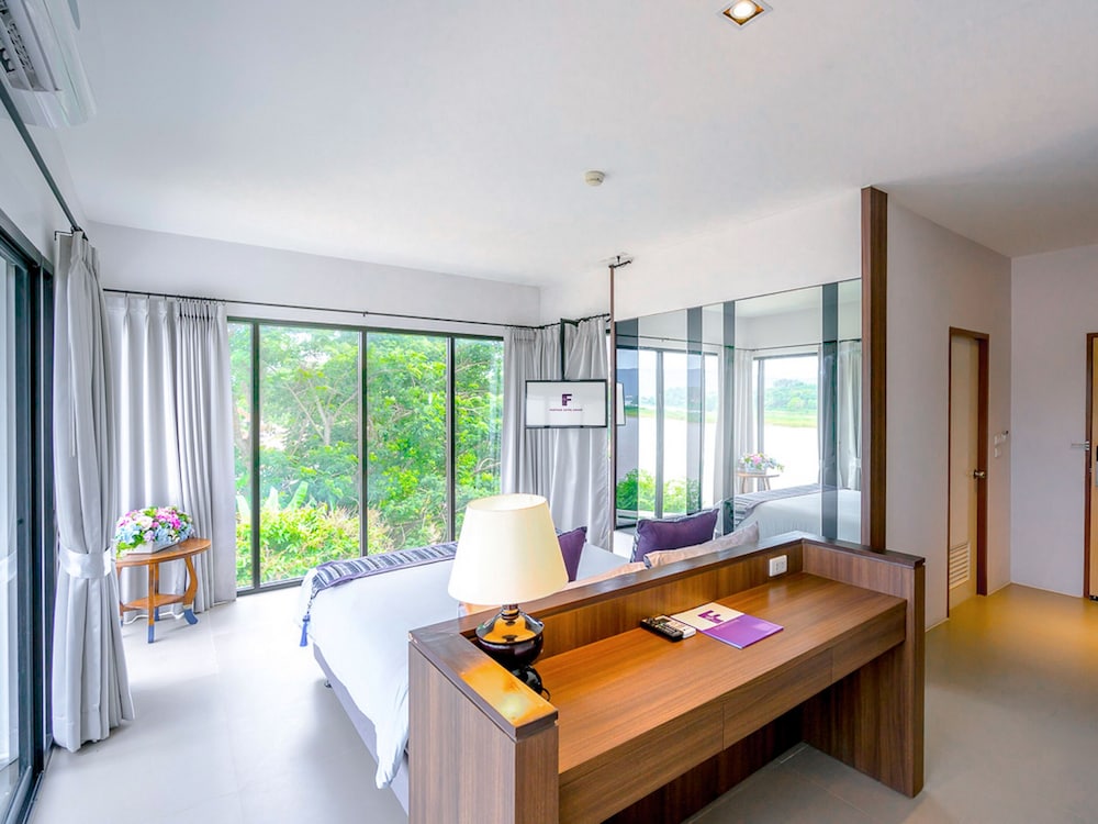 Panorama Suite photo 2