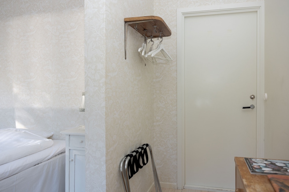 Double Room, Private Bathroom, Ocean View photo 2