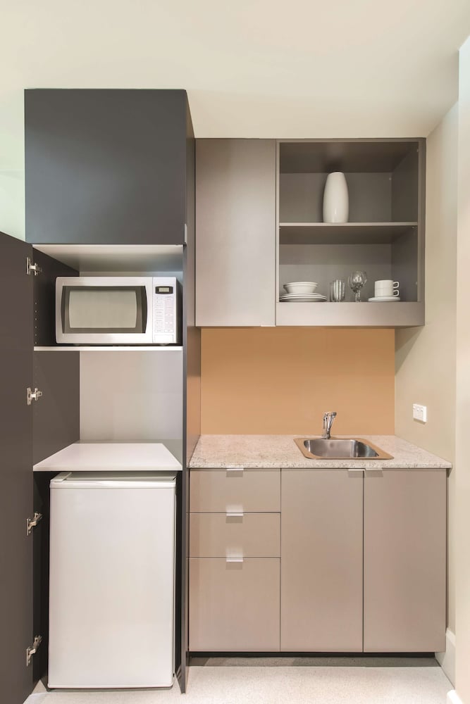 Interconnecting Family Apartment thumbnail 5