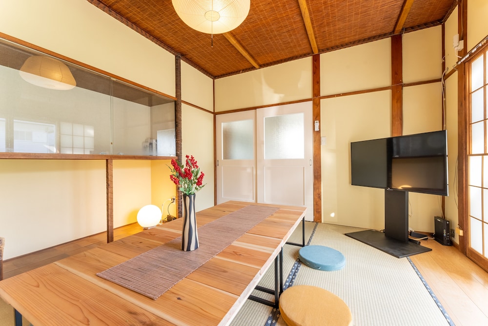 Traditional House - Photo 22