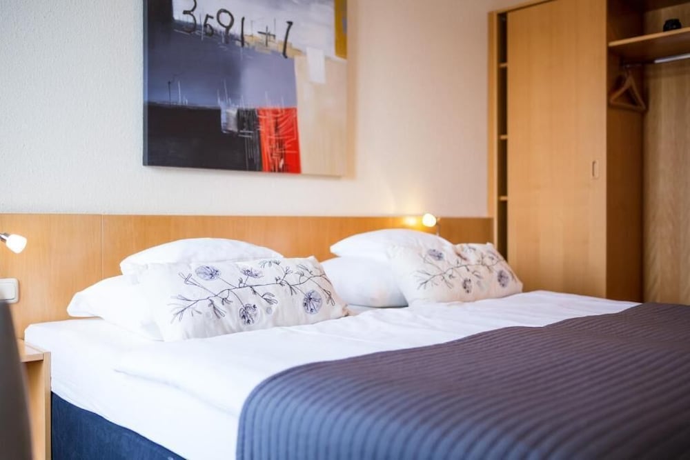 Double or Twin Room - Photo 1