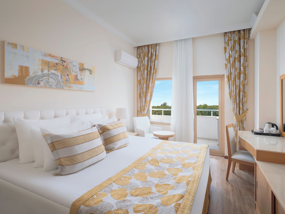 Standard Room - Photo 1