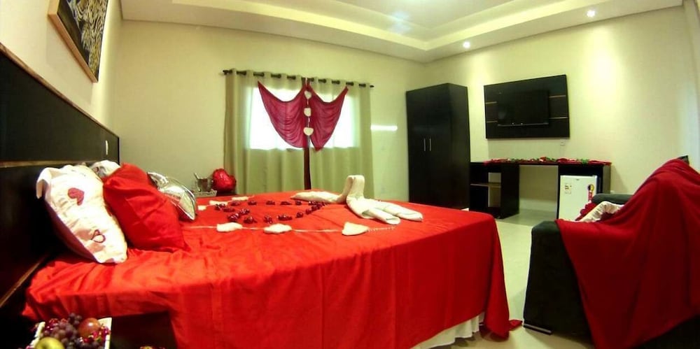 Suite (Master) photo 3