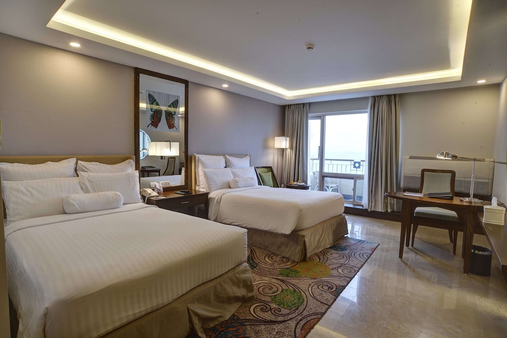 Deluxe Double or Twin Room, Balcony, Garden View