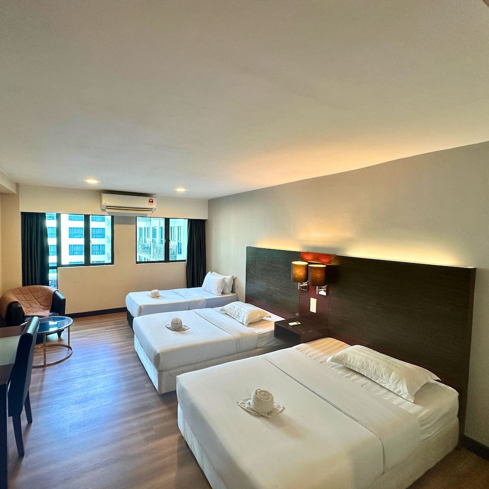 Standard Apartment (Marigold)