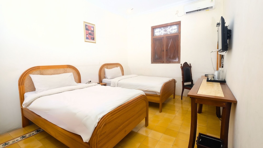 Deluxe Twin Room - Photo 5