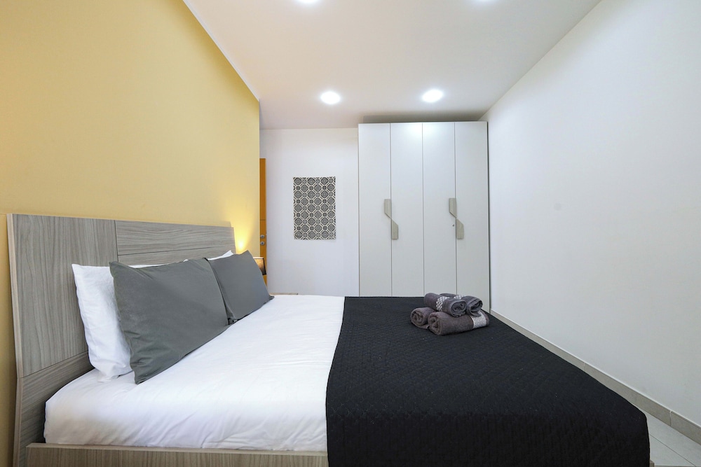 Penthouse, Sea View photo 3