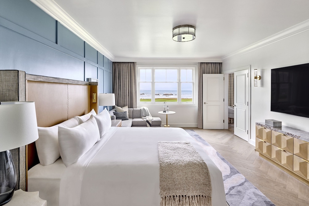 Ocean House Balcony Suite, 1 Bedroom, Club Access - Photo 2