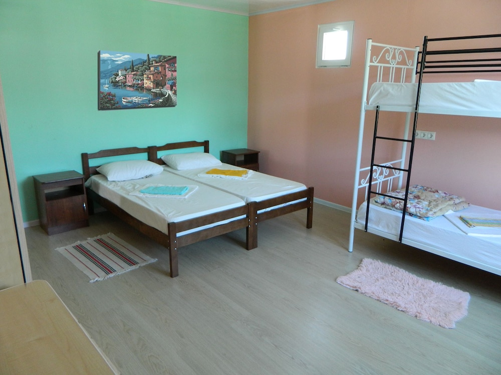 Standard Quadruple Room photo 1