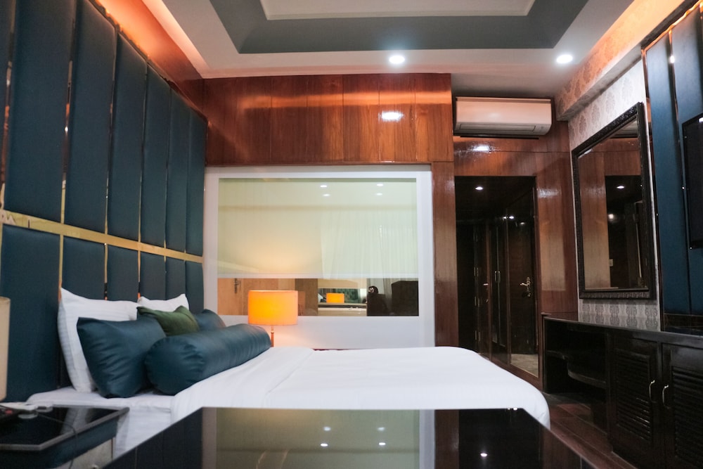 Presidential Room
