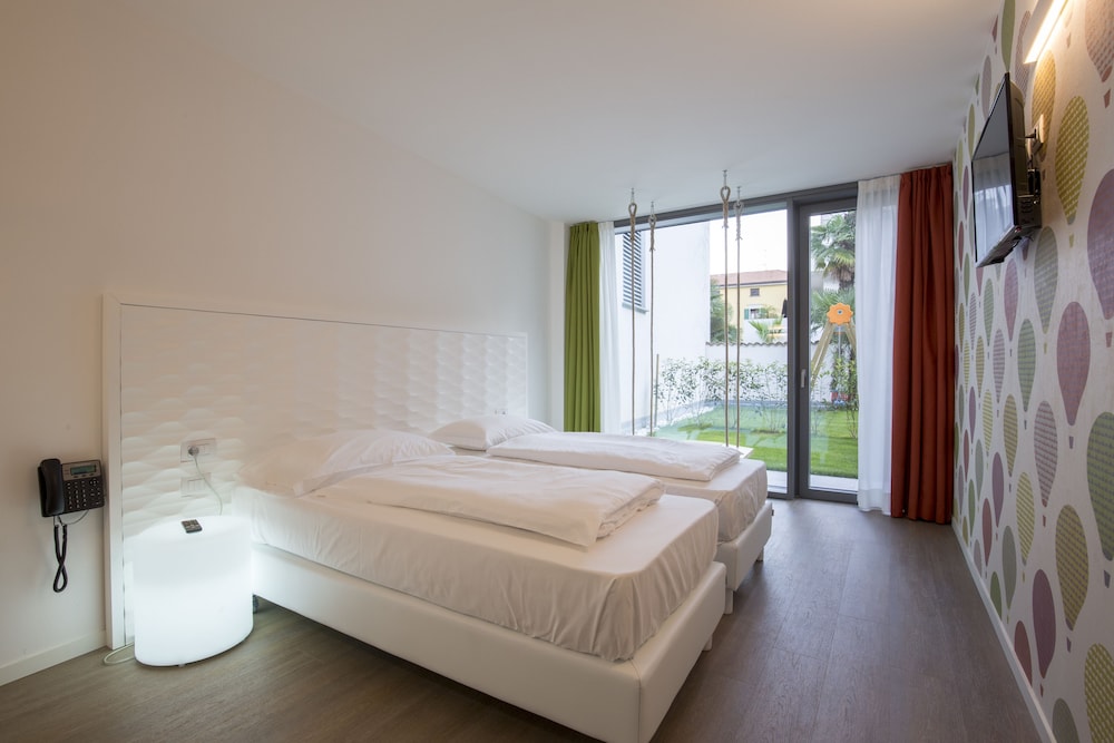 Design Room, 1 Double or 2 Twin Beds photo 2