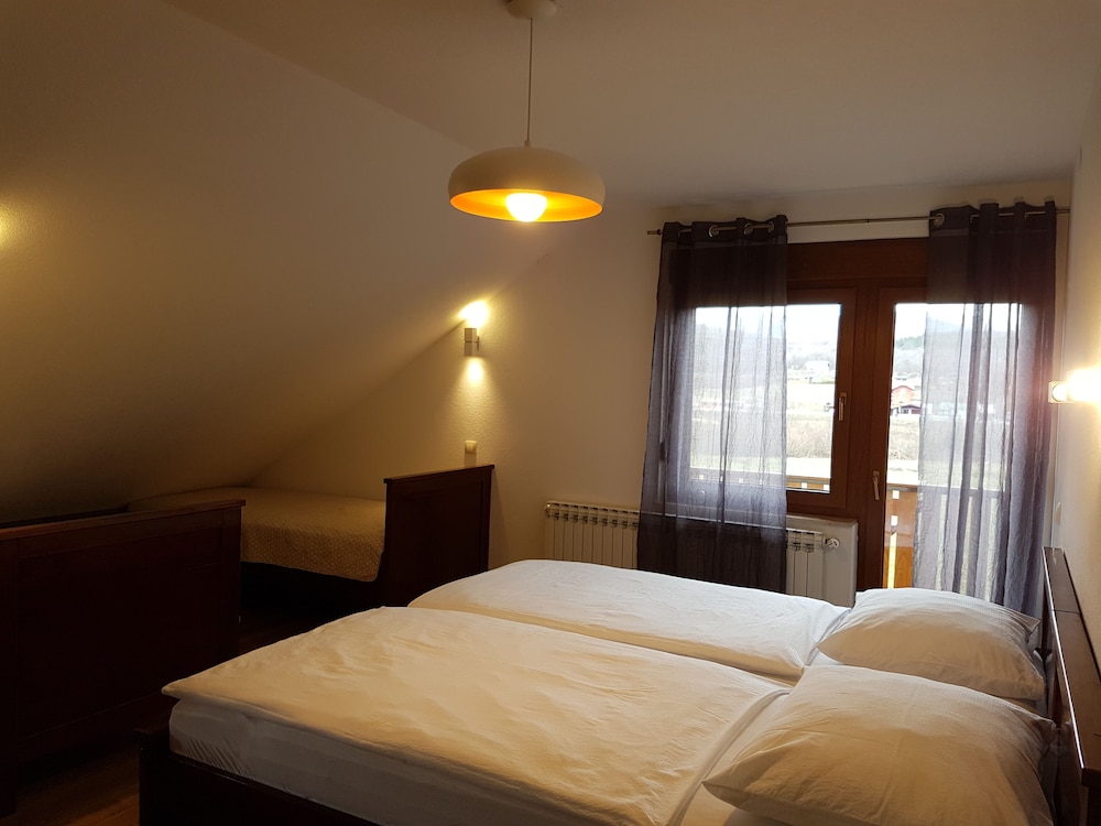 Quadruple Room, Balcony, Park View photo 2