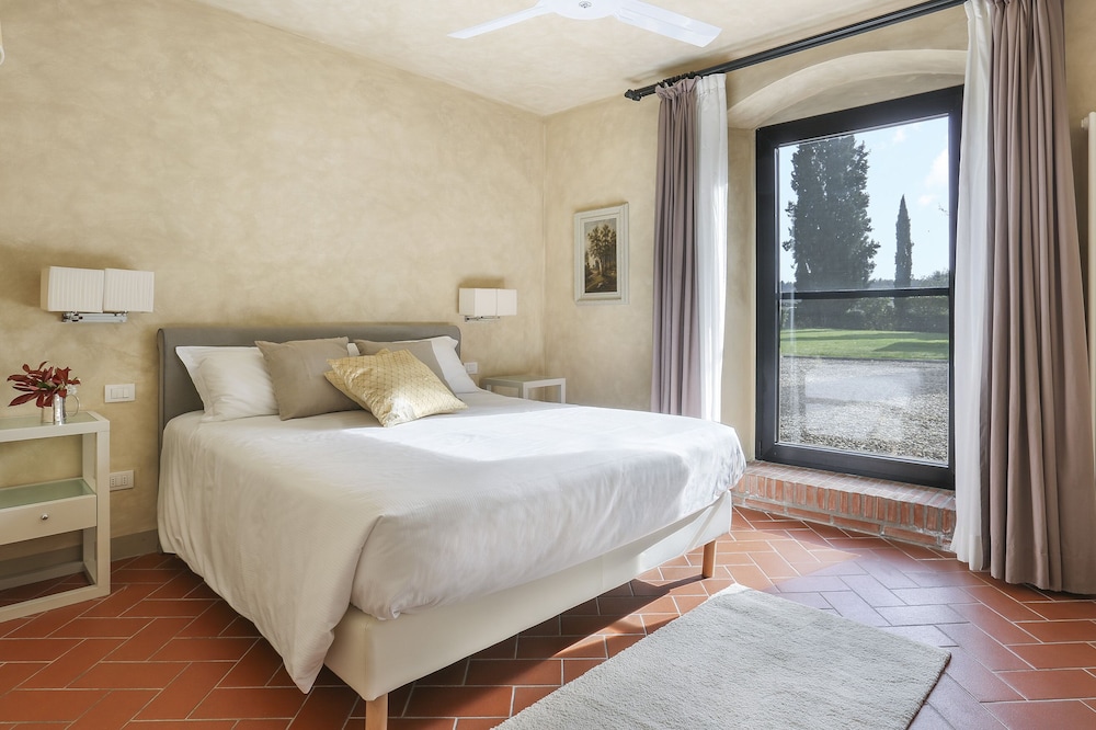Family Suite, 2 Bedrooms, Ground Floor (Tinaia) photo 3
