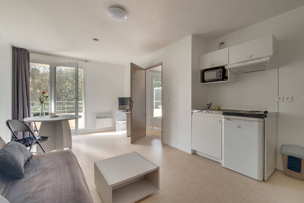 Apartment, 1 Bedroom photo 2