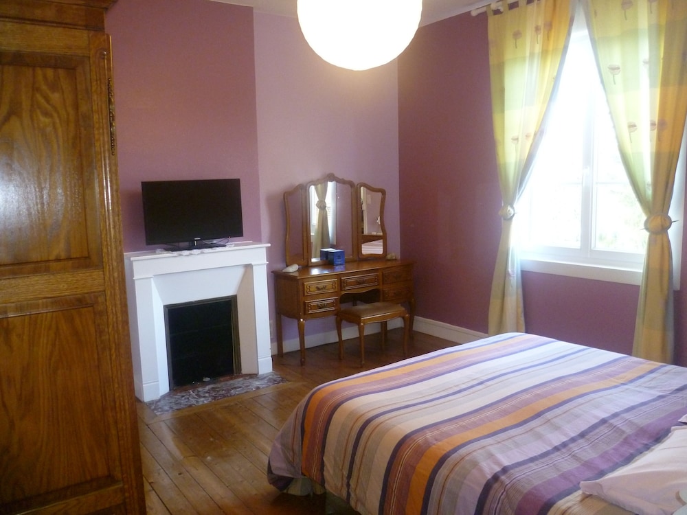 VIOLETTE 2 photo 1