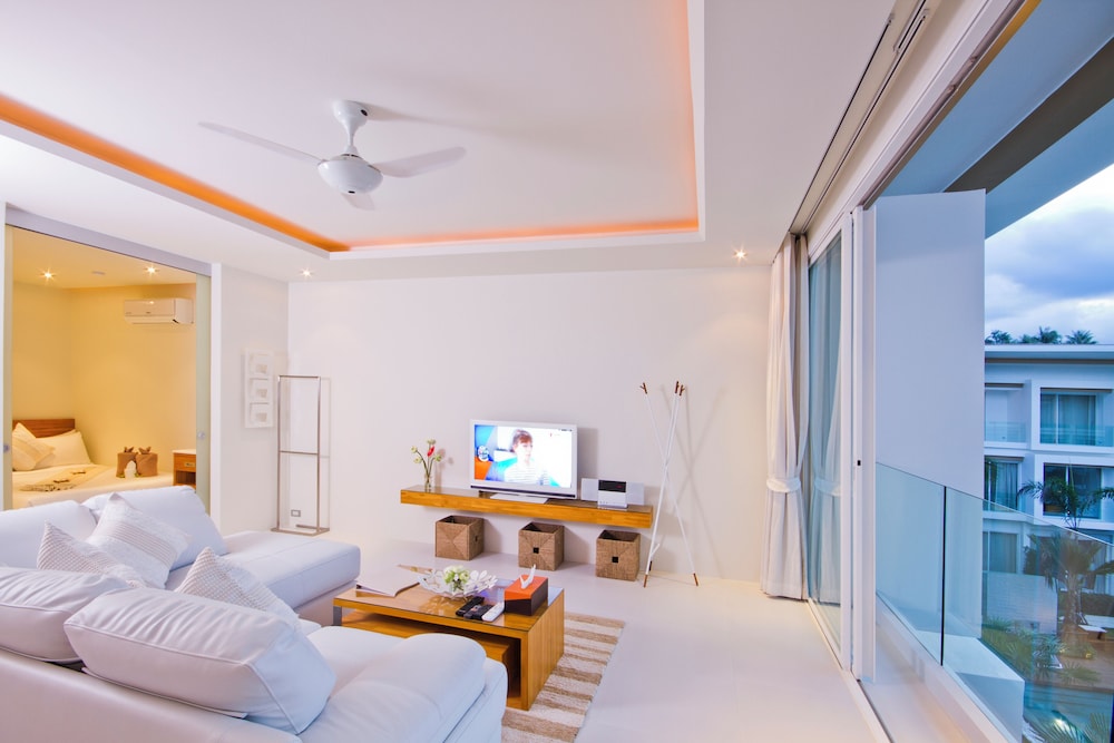 Two-bedroom Suite photo 3