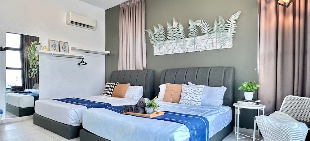 Standard Apartment, 2 Bedrooms, Balcony, City View